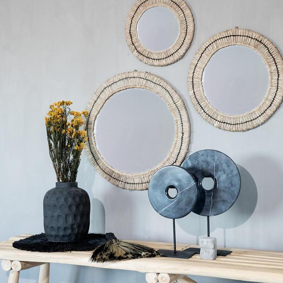 livinglovely.nl - The Marble Disc on Stand - Black - L - Ornament - Bazar Bizar - livinglovely.nl