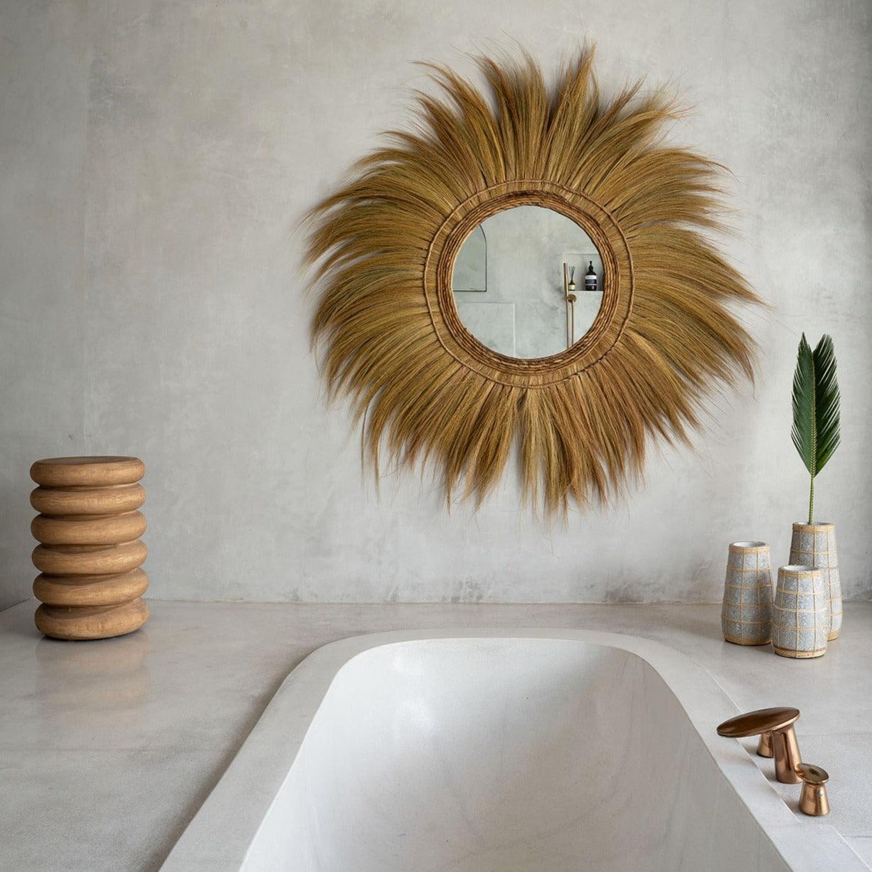 livinglovely.nl - The Mufasa Mirror - Natural - XL - Spiegel - Bazar Bizar - livinglovely.nl