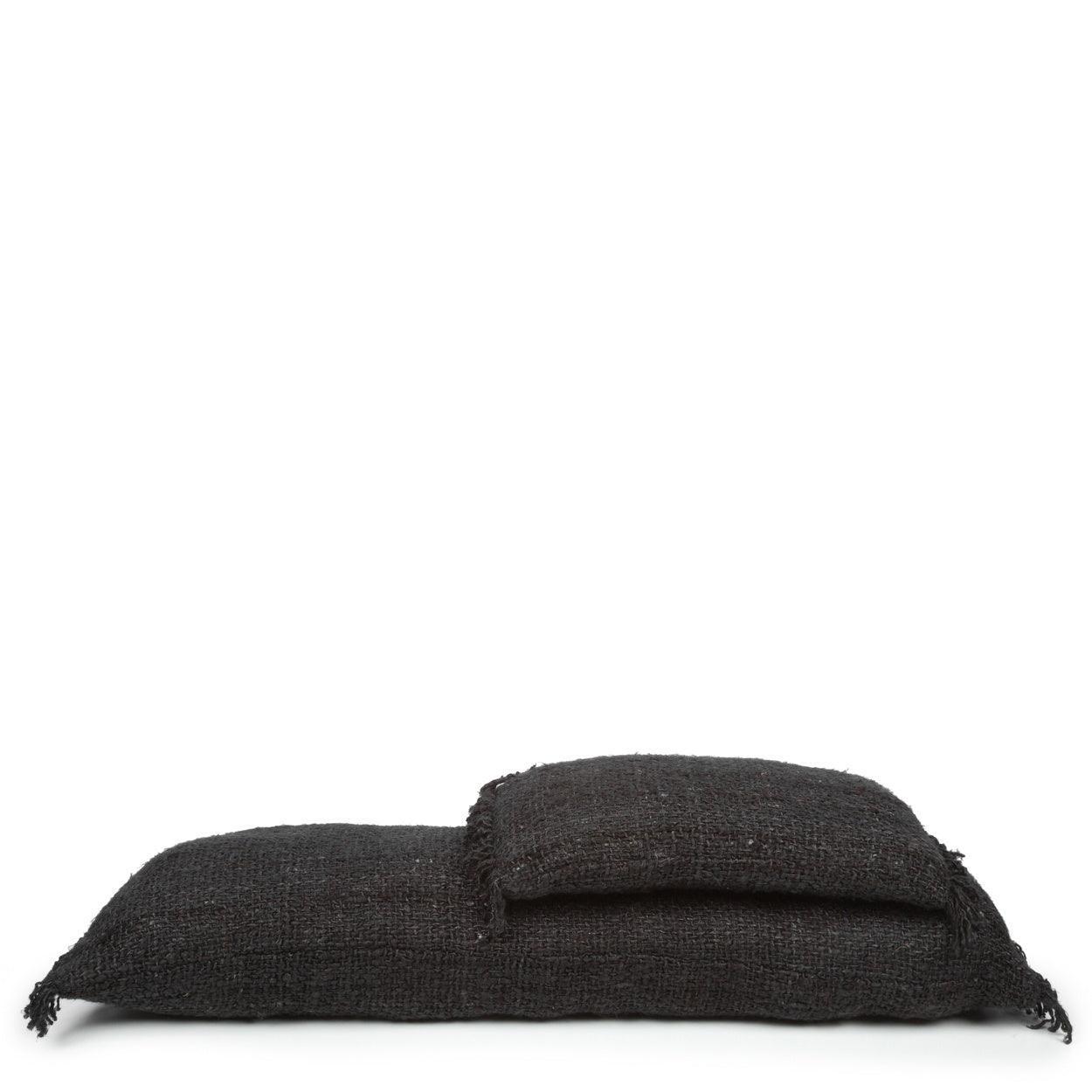 livinglovely.nl - The Oh My Gee Cushion Cover -Black Navy - 30x50 - Kussenhoes - Bazar Bizar - livinglovely.nl