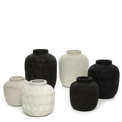 livinglovely.nl - The Peaky Vase - Black - M - Vaas - Bazar Bizar - livinglovely.nl