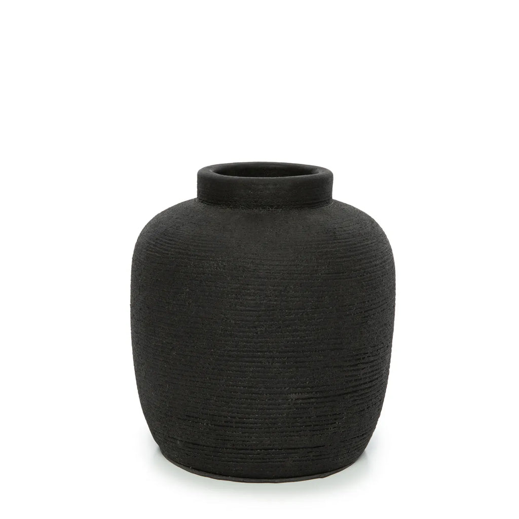 livinglovely.nl - The Peaky Vase - Black - M - Vaas - Bazar Bizar - livinglovely.nl