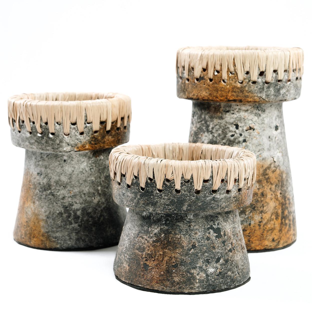 livinglovely.nl - The Pretty Candel Holder Antique Grey Large - Kandelaar - Bazar Bizar - livinglovely.nl