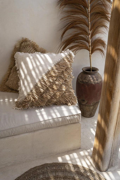 livinglovely.nl - The Raffia Cotton Cushion Cover 60x60cm - Kussenhoes - Bazar Bizar - livinglovely.nl