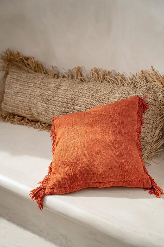 livinglovely.nl - The Raffia Cushion Cover Rectangular - Natural - 35x100 - Kussenhoes - Bazar Bizar - livinglovely.nl