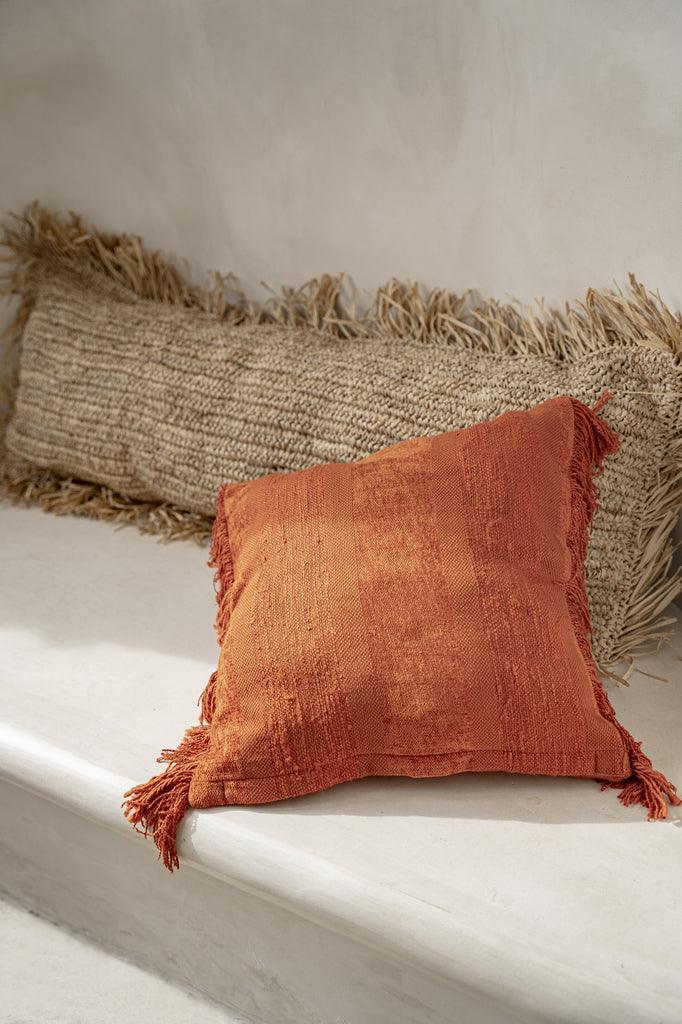 livinglovely.nl - The Raffia Cushion Cover Rectangular - Natural - 35x100 - Kussenhoes - Bazar Bizar - livinglovely.nl