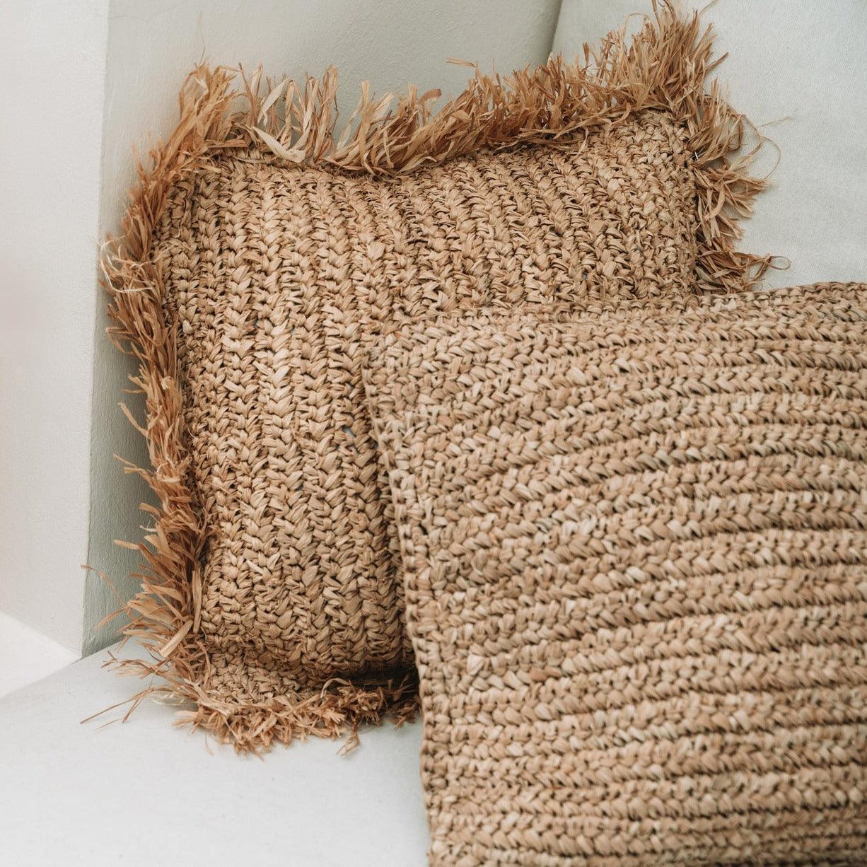 livinglovely.nl - The Raffia Flores Cushion Cover Square - Natural - 40x40 - Kussenhoes - Bazar Bizar - livinglovely.nl