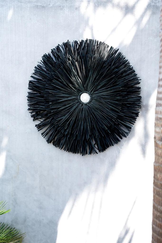 livinglovely.nl - The Raffia Juju - Black - Wanddecoratie - Bazar Bizar - livinglovely.nl