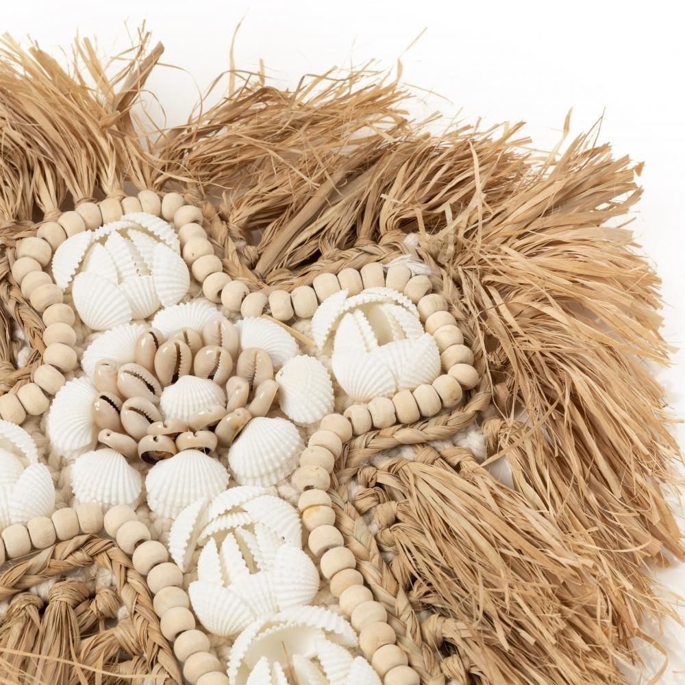 livinglovely.nl - The Raffia Shell Cross - Natural White - Large - Wanddecoratie - Bazar Bizar - livinglovely.nl