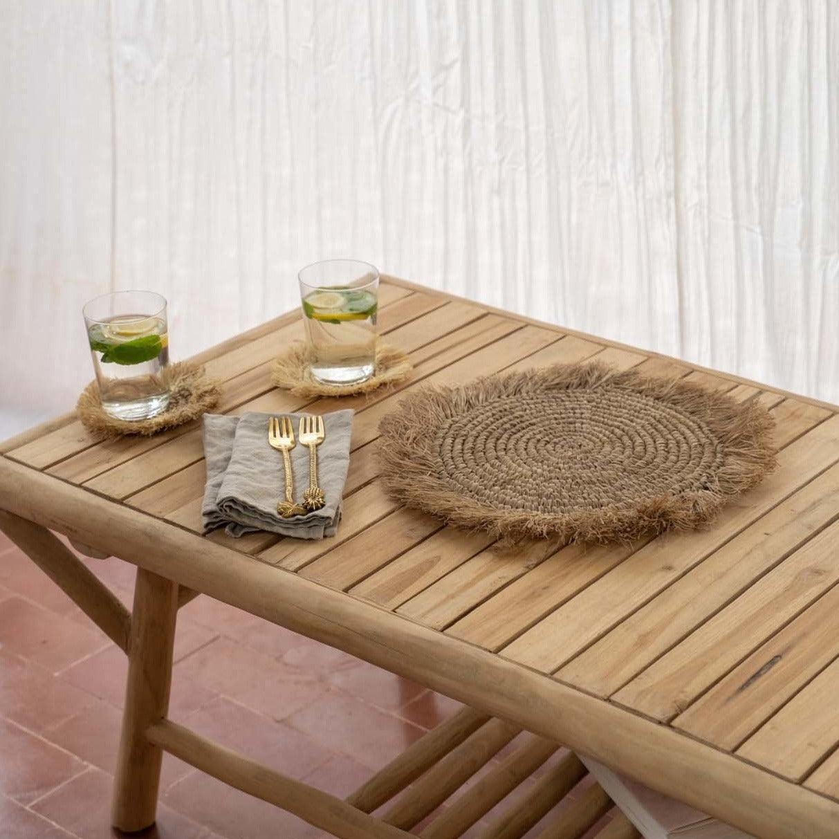 livinglovely.nl - The Seagrass Raffia Placemat - Natural - Placemat - Bazar Bizar - livinglovely.nl