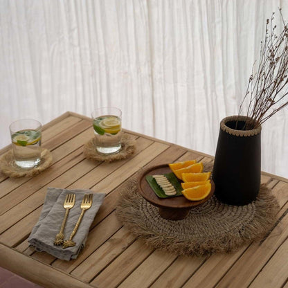 livinglovely.nl - The Seagrass Raffia Placemat - Natural - Placemat - Bazar Bizar - livinglovely.nl