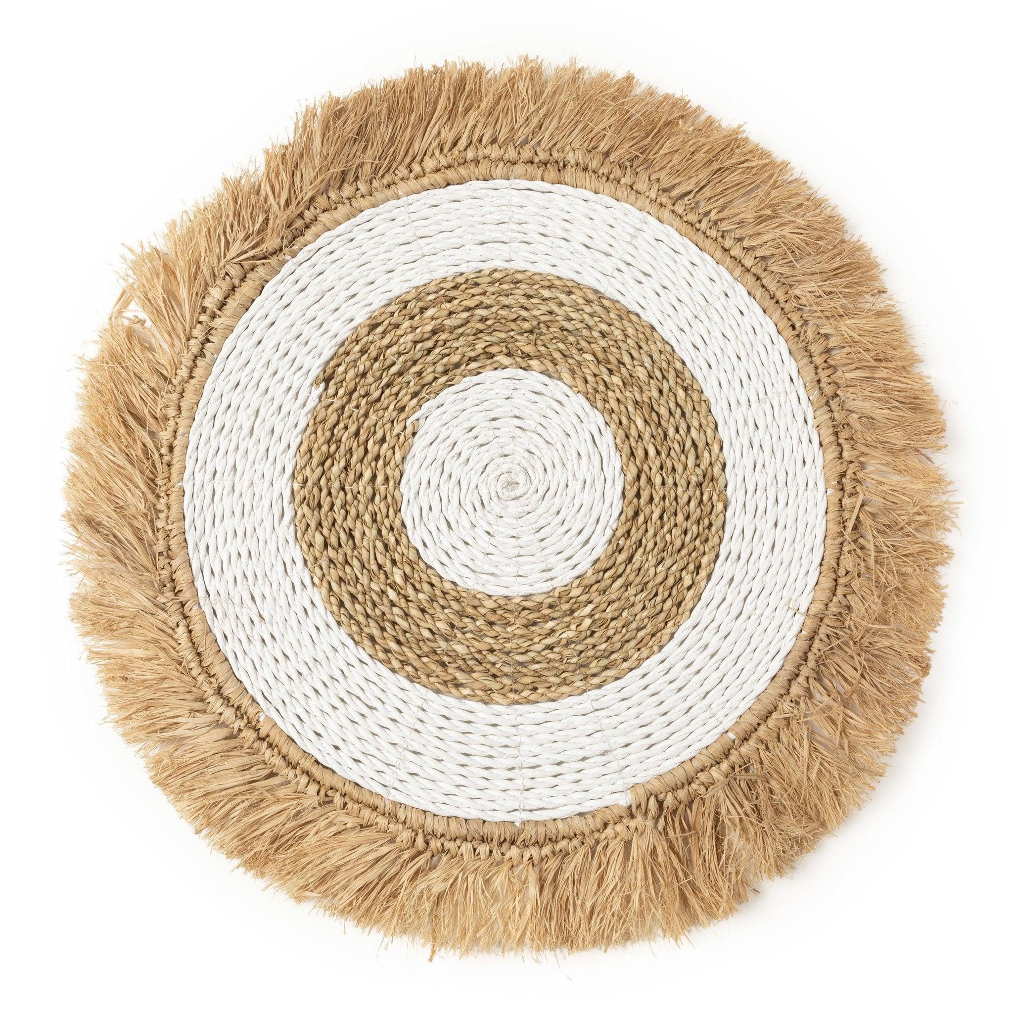 livinglovely.nl - The Seagrass Raffia Placemat - Natural White - Placemat - Bazar Bizar - livinglovely.nl