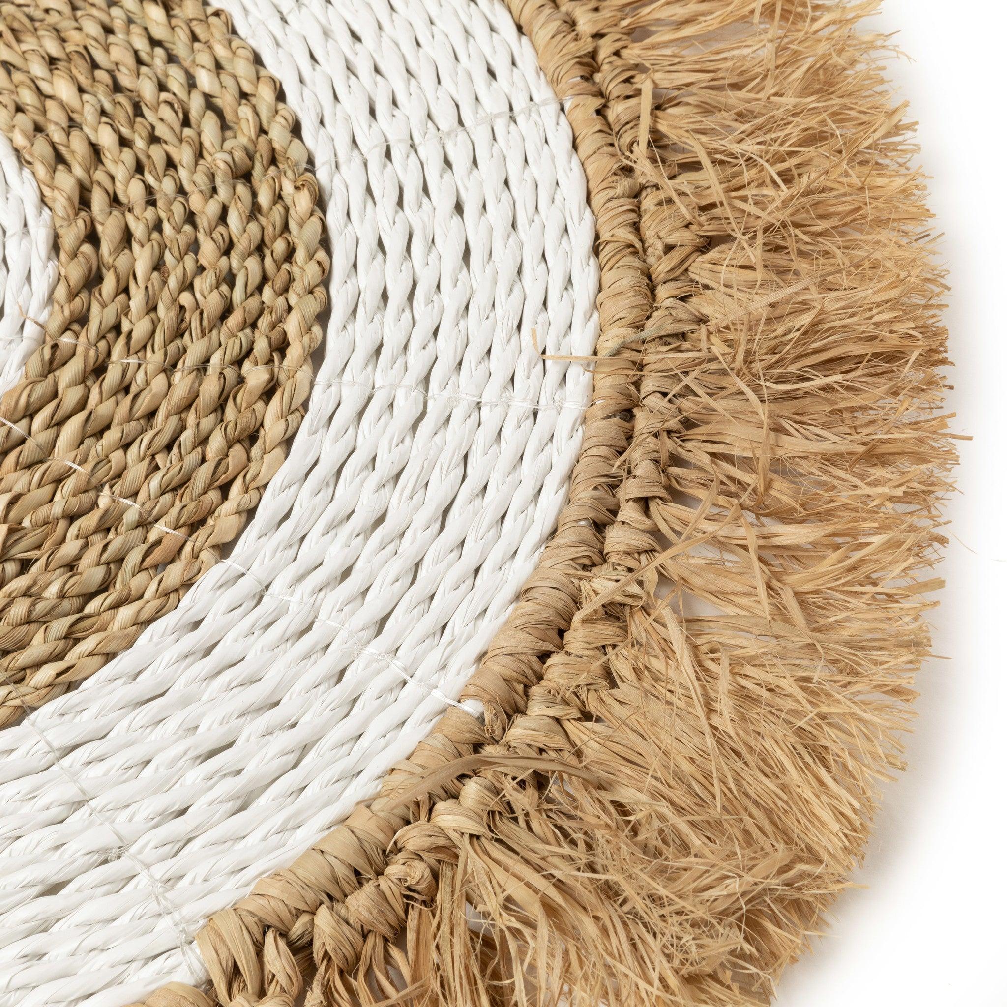 livinglovely.nl - The Seagrass Raffia Placemat - Natural White - Placemat - Bazar Bizar - livinglovely.nl