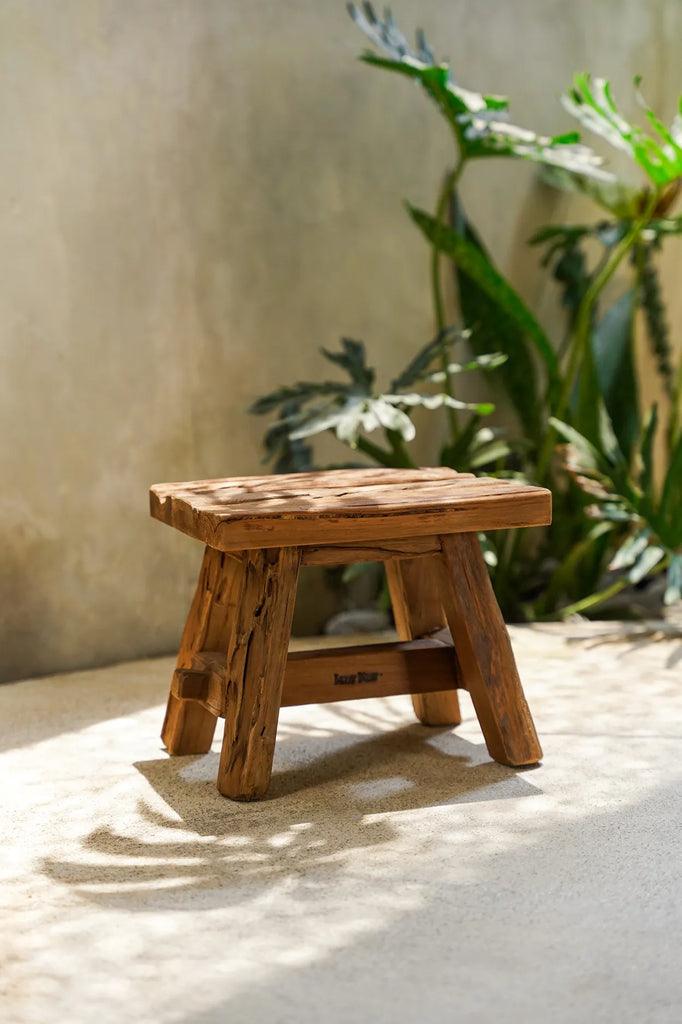 livinglovely.nl - The Shoji Stool - Natural - S - Kruk - Bazar Bizar - livinglovely.nl