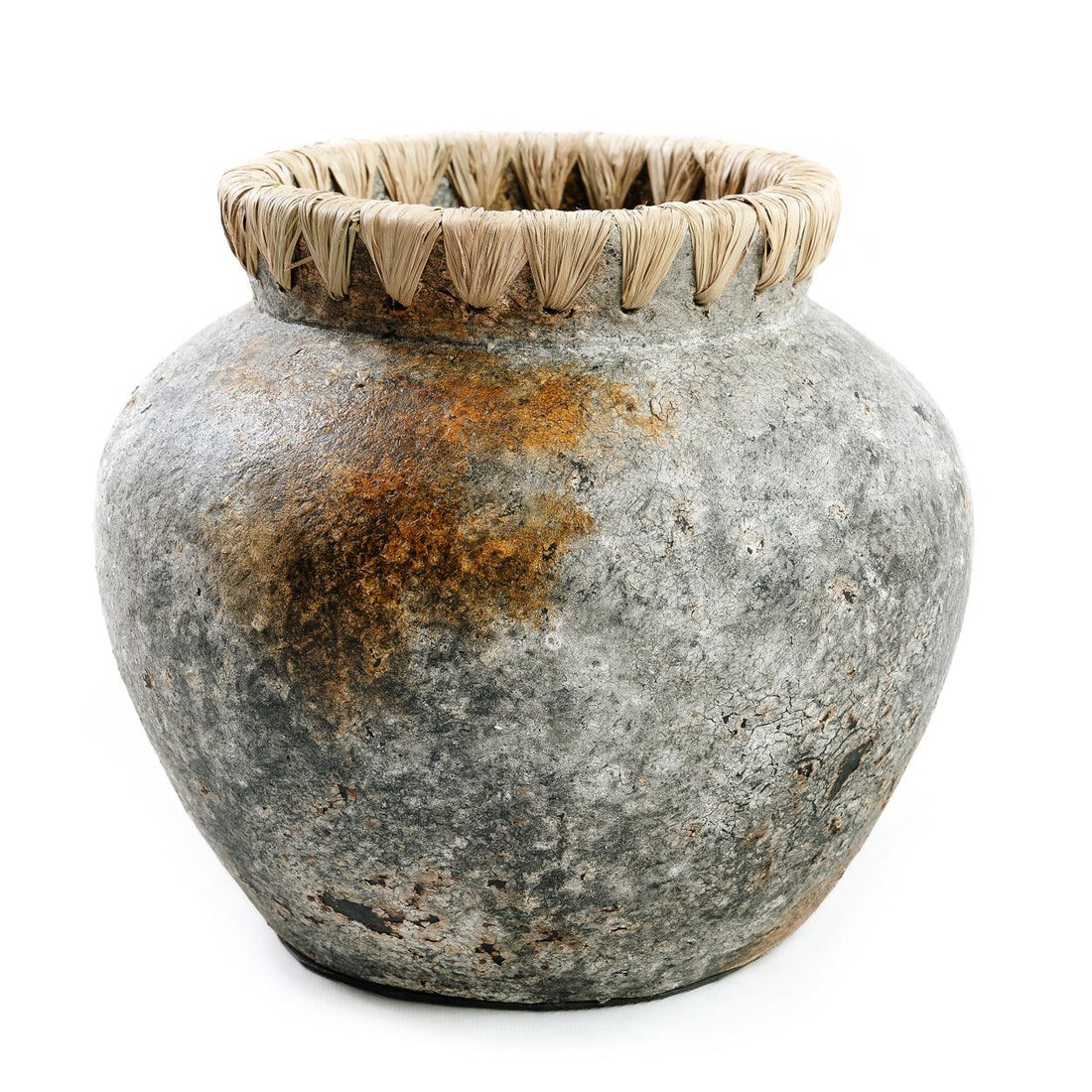 livinglovely.nl - The Styly Vase Antique Grey Small - Vaas - Bazar Bizar - livinglovely.nl