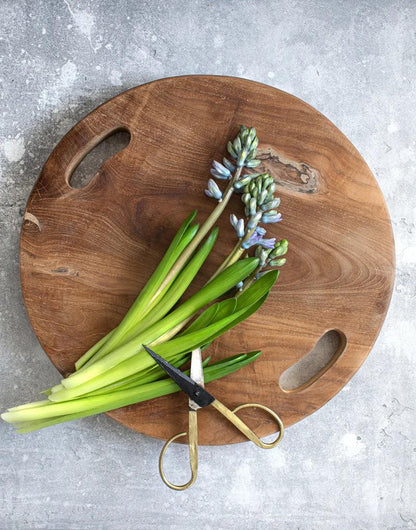 livinglovely.nl - The Teak Root Tray Natural Large - Snijplank - Bazar Bizar - livinglovely.nl