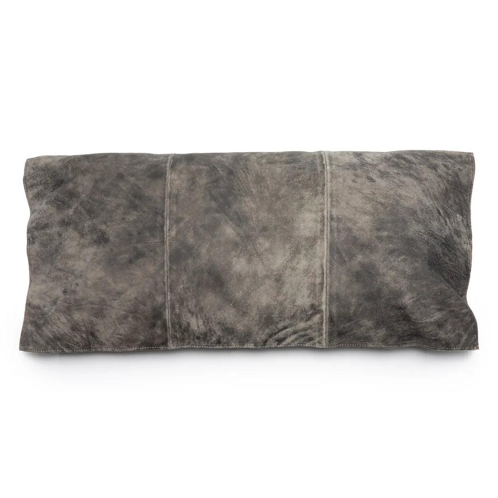 livinglovely.nl - The Three Panel Suede Cushion Cover - Grey - 30x60 - Kussenhoes - Bazar Bizar - livinglovely.nl