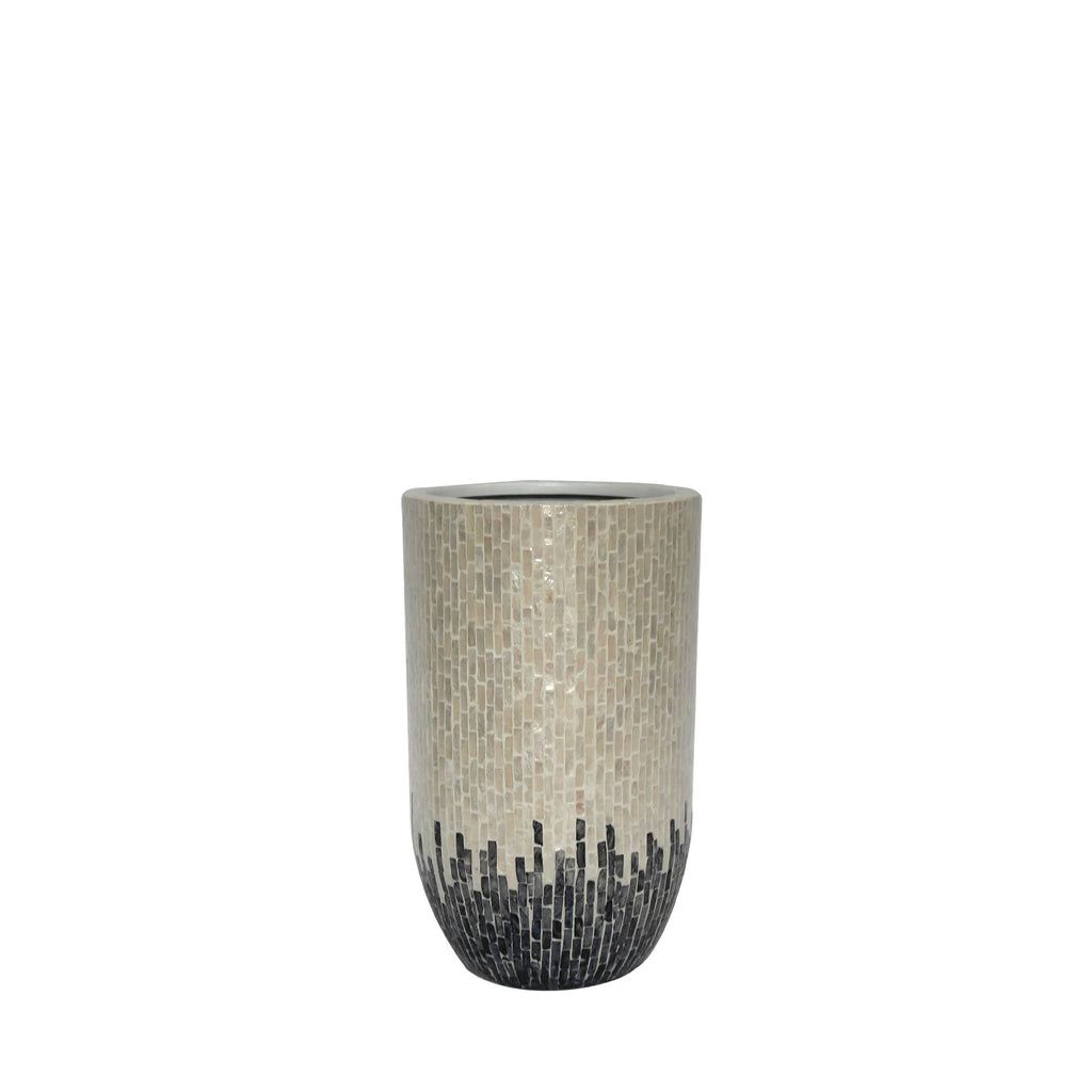 livinglovely.nl - Vojtech White round poly shell bamboo pot ombre S PTMD - Pot - PTMD - livinglovely.nl