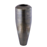 Micheal GunMetal Alu Sheet Pot High Round L van PTMD, detail van het gunmetal aluminium oppervlak op witte achtergrond