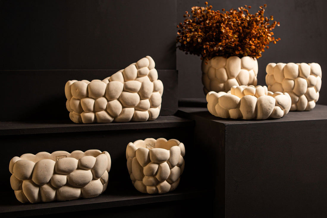 Mikay White Cement Round Smooth Rock Bowl M PTMD - Schaal - PTMD - livinglovely.nl