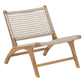 Winston fauteuil van MUST Living van opzij, met zicht op de lage zit en armleuning