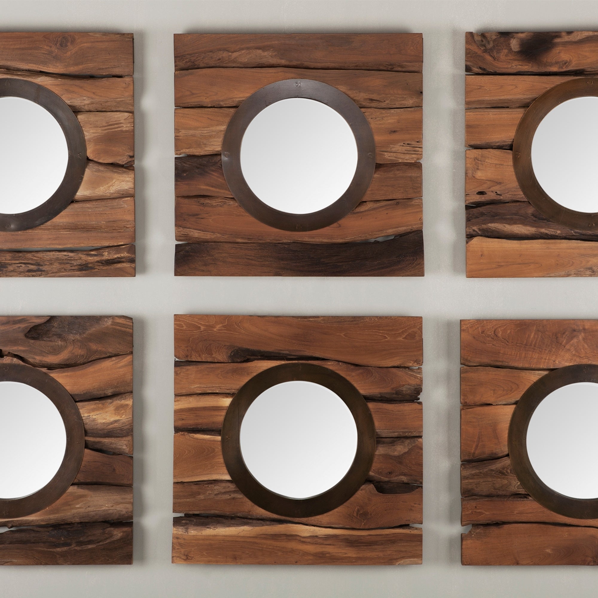 MUST Living Spiegel Smile 50x50cm - Spiegel - MUST Living - livinglovely.nl