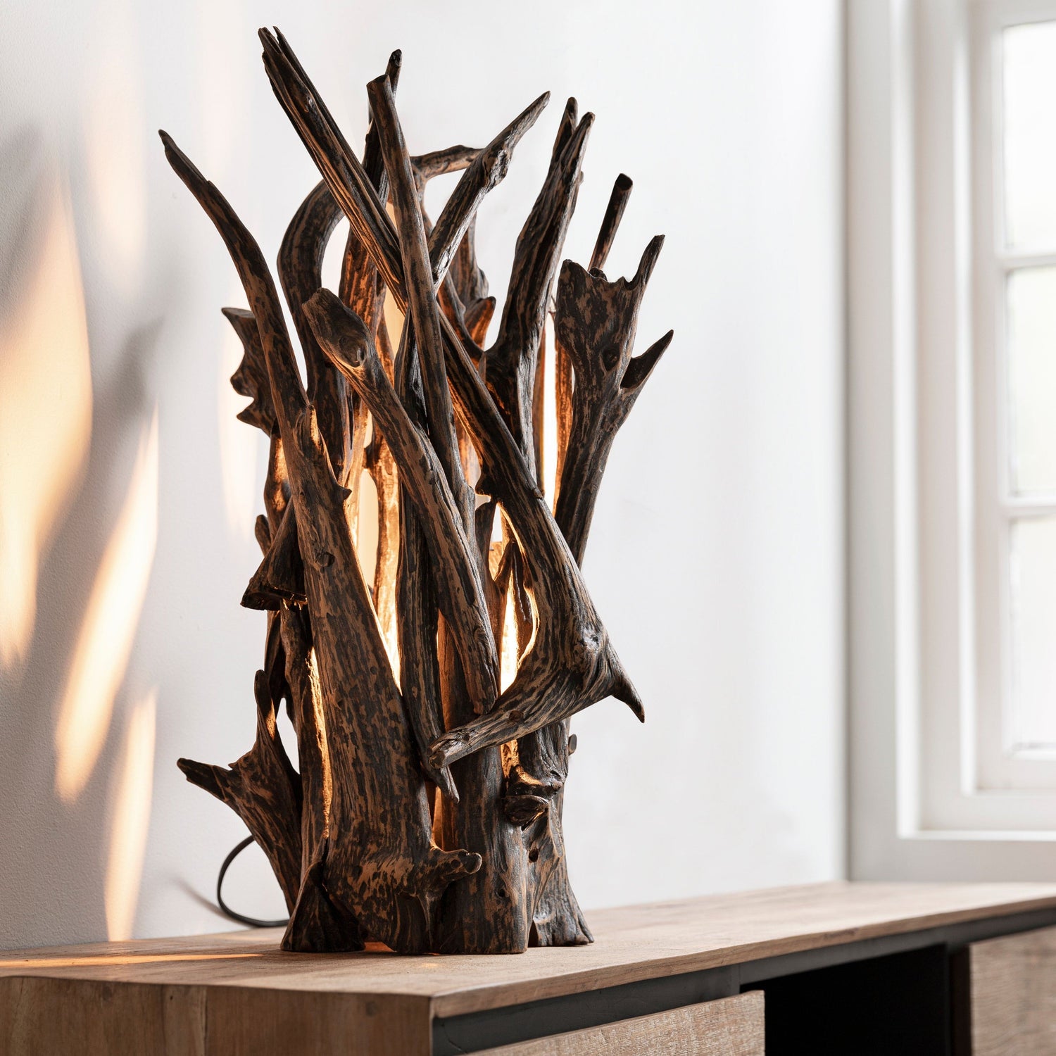 Must Living Tafellamp Spot Black - Tafellamp - MUST Living - livinglovely.nl