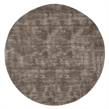 Vloerkleed La Belle Rond van MUST Living, groot rond viscose kleed in gedempt saliegroen