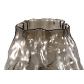 Narin Brown Irregular Shaped Glass Vase L van PTMD, detail van de onregelmatige vorm op witte achtergrond