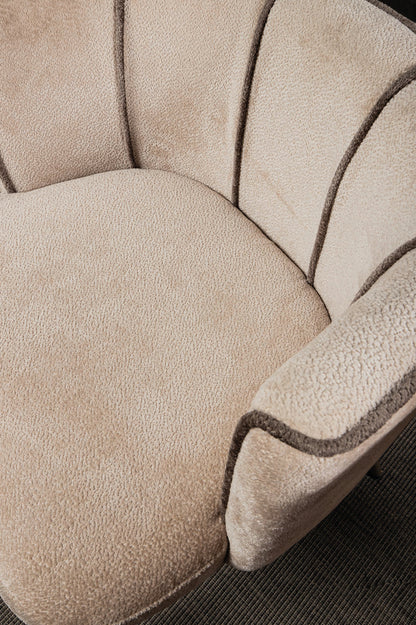 Nell Beige Eetkamerstoel aphrodite 3 beige stripes PTMD - Eetkamerstoel - PTMD - livinglovely.nl