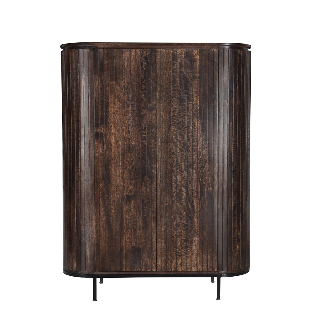 Vooraanzicht van de Noor opbergkast in Walnut met doorlopende houten planken