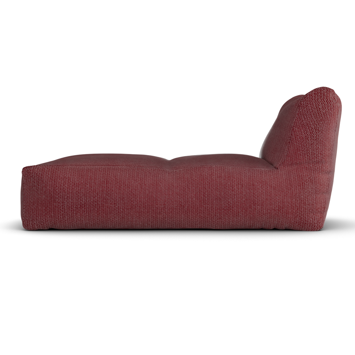 Bordeauxrode Long Chair van Laui Lounge van opzij, met zichtbare diepte van 150 centimeter