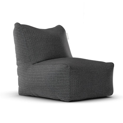 Original Lounge SeatXL Anthracite van Laui Lounge, antracietgrijze loungestoel van waterafstotende stof schuin van voren