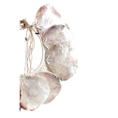 Ornament Indonesische Schelpenketting Desi Large - Pole To Pole - Ornament - Pole To Pole - livinglovely.nl