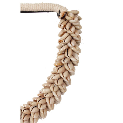 Ornament Indonesische Schelpenketting Tanoa Beige/Zwart - Pole To Pole - Ornament - Pole To Pole - livinglovely.nl