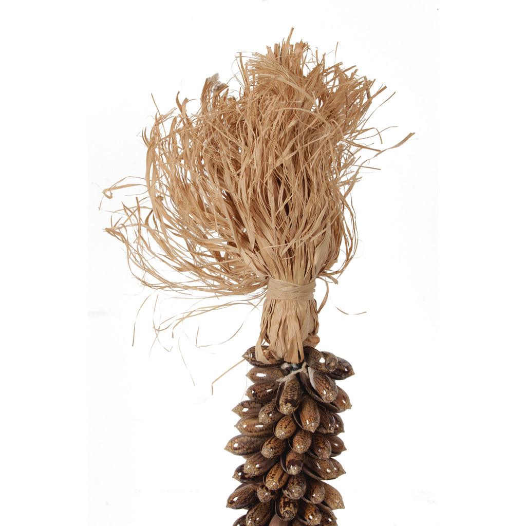 Ornament Indonesische Schelpentoren Yani Bruin - Pole To Pole - Ornament - Pole To Pole - livinglovely.nl