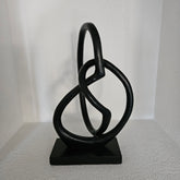 Ornament Zwart 25x15x41cm - Beeld - Living Lovely - livinglovely.nl