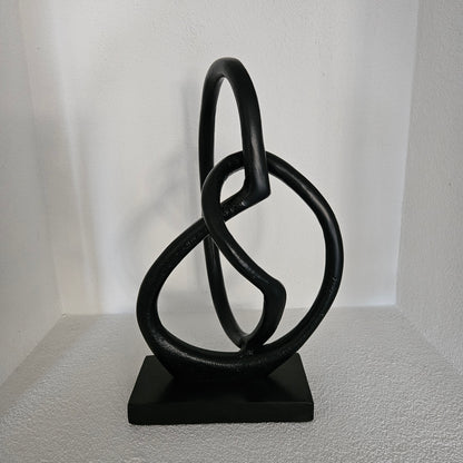 Ornament Zwart 25x15x41cm - Beeld - Living Lovely - livinglovely.nl