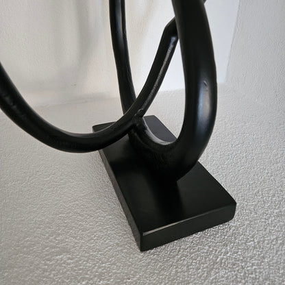 Ornament Zwart 25x15x41cm - Beeld - Living Lovely - livinglovely.nl