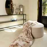 Plaid Linde Beige Fluweel in Giftbox - 150 x 200 cm PTMD - Poef - PTMD - livinglovely.nl