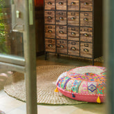 Poef Rond Plat Patronen + Kwasten Katoen Roze - Poef - J-Line - livinglovely.nl