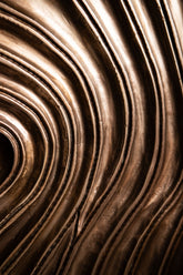 Reddie Wavvy Bruin Glimmend Wandpaneel Small 60x90cm PTMD - Wandpaneel - PTMD - livinglovely.nl