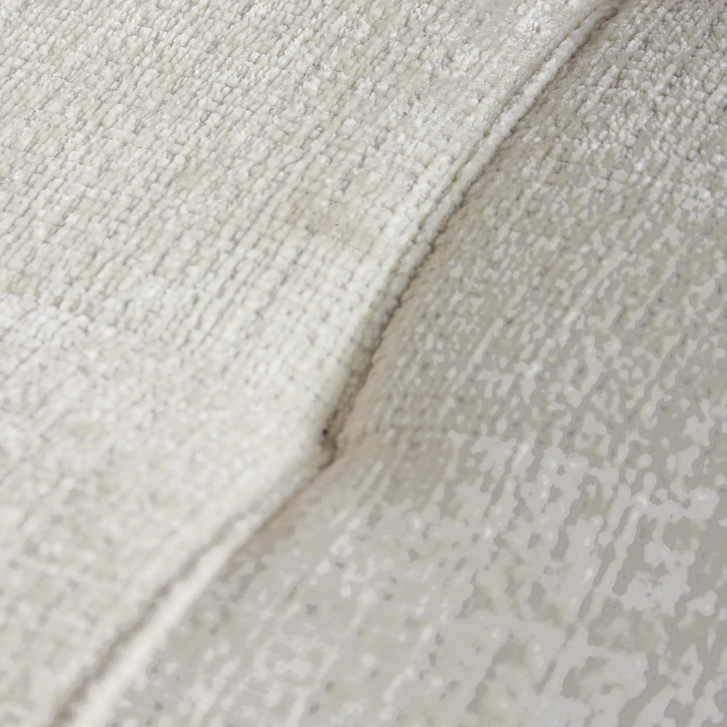 Relaxfauteuil Chill Off White van Starfurn, tijdloze relaxfauteuil voor woonkamer of leeshoek