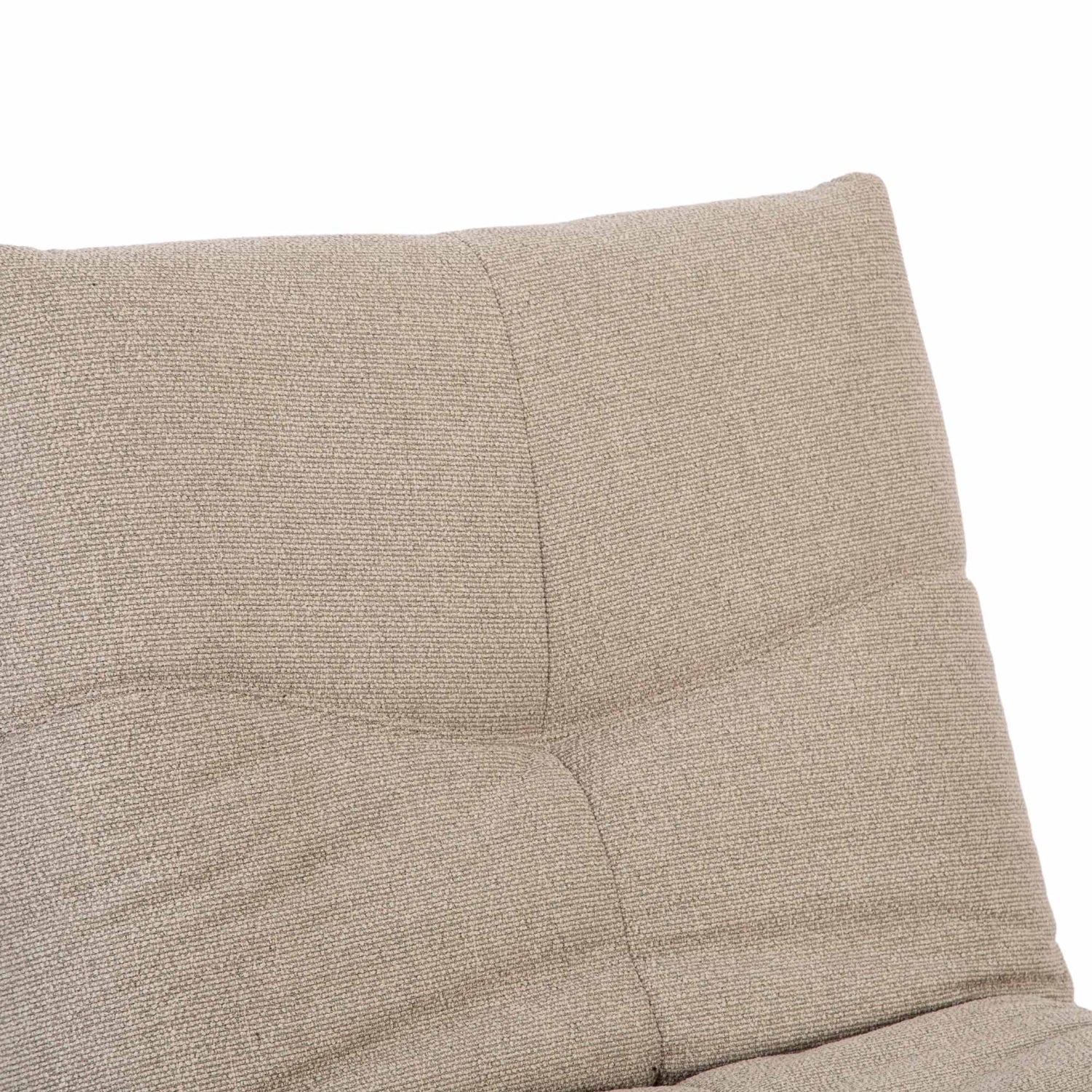 Relaxfauteuil Lazy van Starfurn in taupe met de voetsteun omhoog in relaxstand