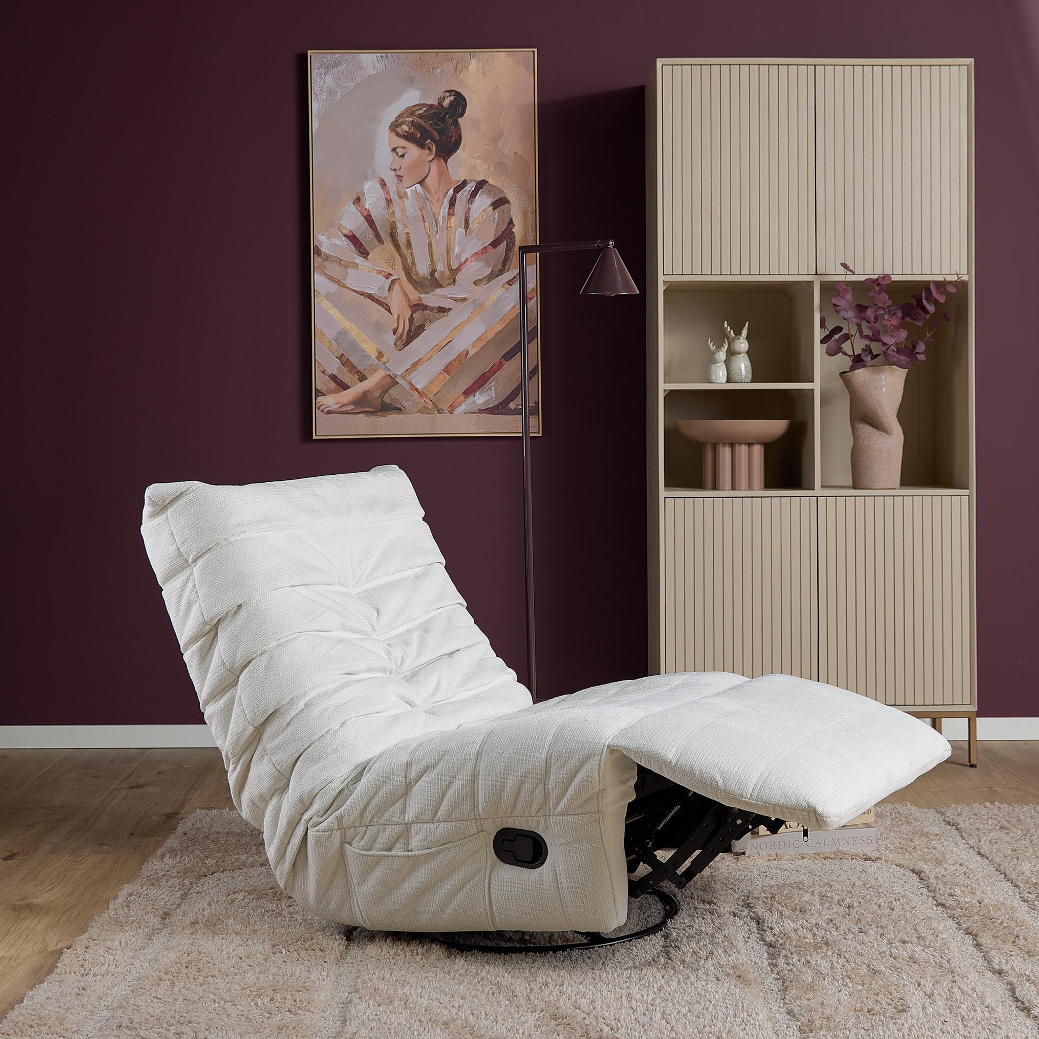 Relaxfauteuil Zen van Starfurn in naturel stof, volledig beeld in relaxstand