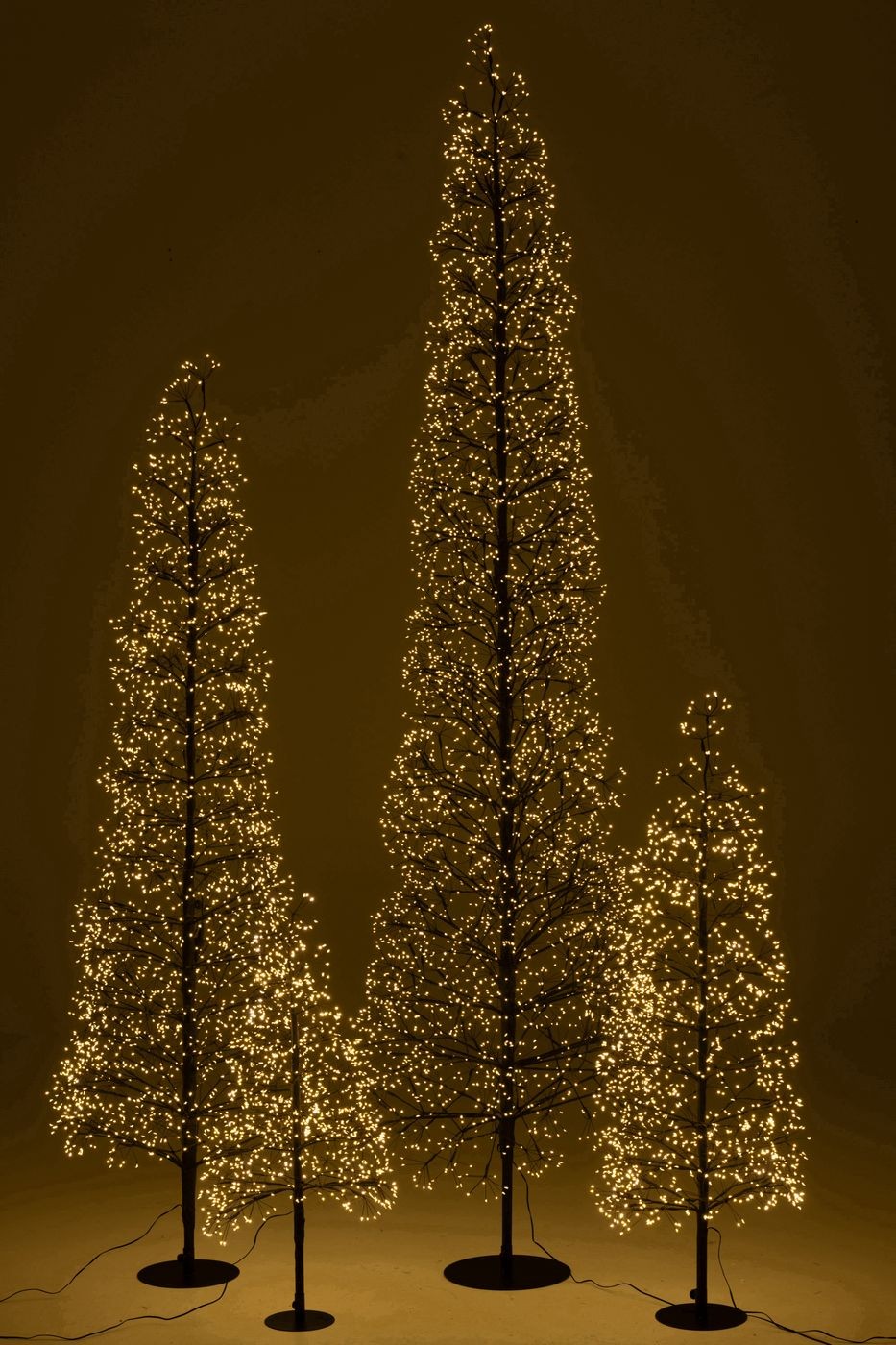 Boom Led Warm Witte Lichten Ijzer Zwart Large H180cm J-Line