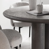 Ronde eettafel Scala Clio Dusk in sfeervolle eetkamer DTP Home