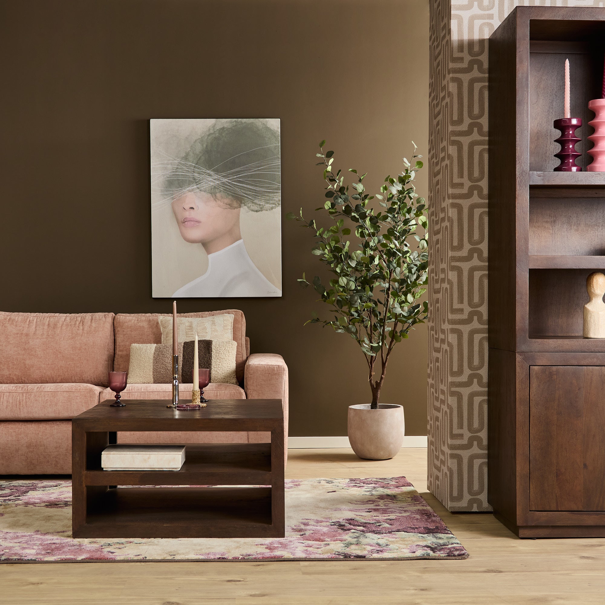 Houtnerf en handafwerking van de Salontafel Brussel Mangohout Bruin van Starfurn