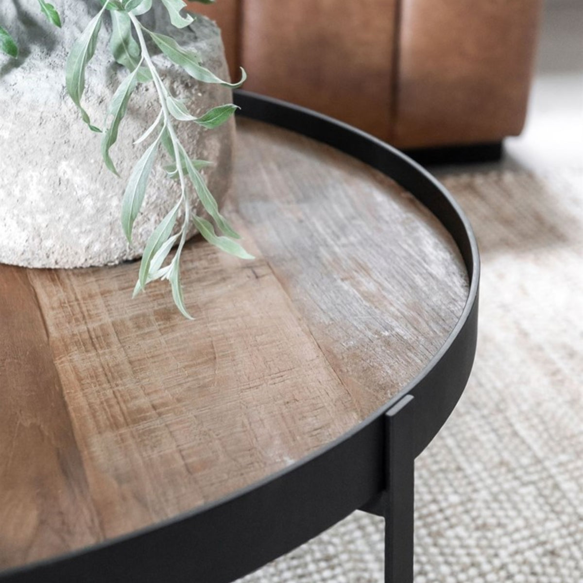 Pluto salontafel naturel teakhout met zwart ijzeren frame