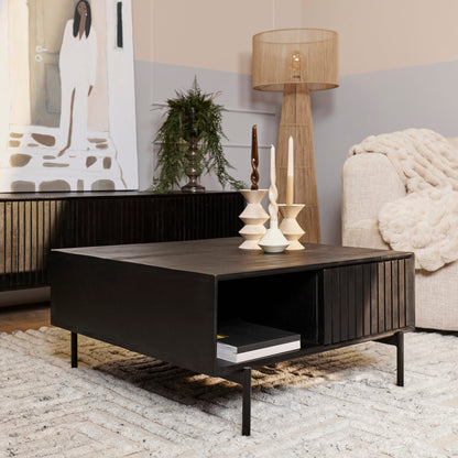 Vierkante salontafel Madison van Starfurn in mangohout met zwarte metalen poten, 80 cm
