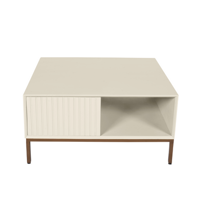 Salontafel Madison Zand van Starfurn gestyled met boeken en een kaars op het blad